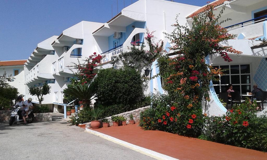Nirvana Beach Hotel Theologos  Exterior photo